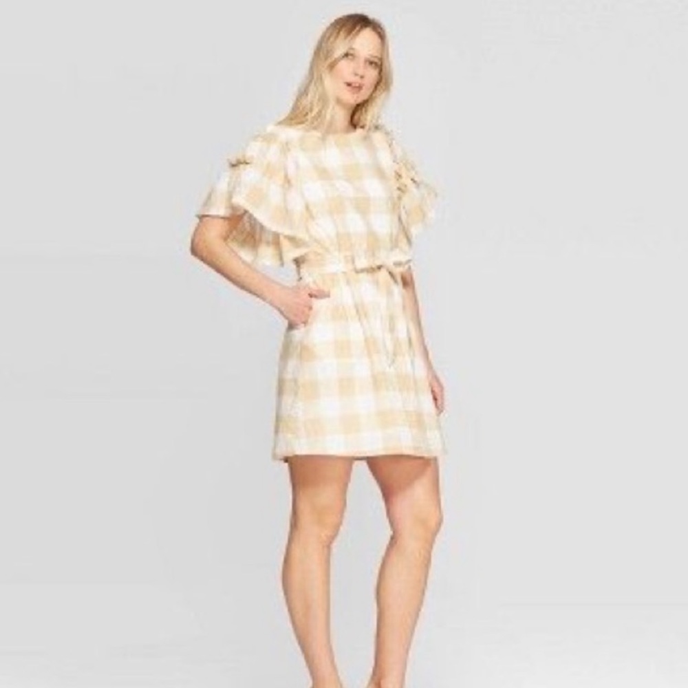 Who What Wear Tan and White Checkered Dress